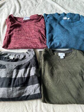 4 Women's Sweater Bundle